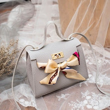 Load image into Gallery viewer, Designer Fashion Graffiti Women Handbags PU Leather Small Flap Bag Luxury Crossbody Bags For Women Evening Clutch Purse 2019